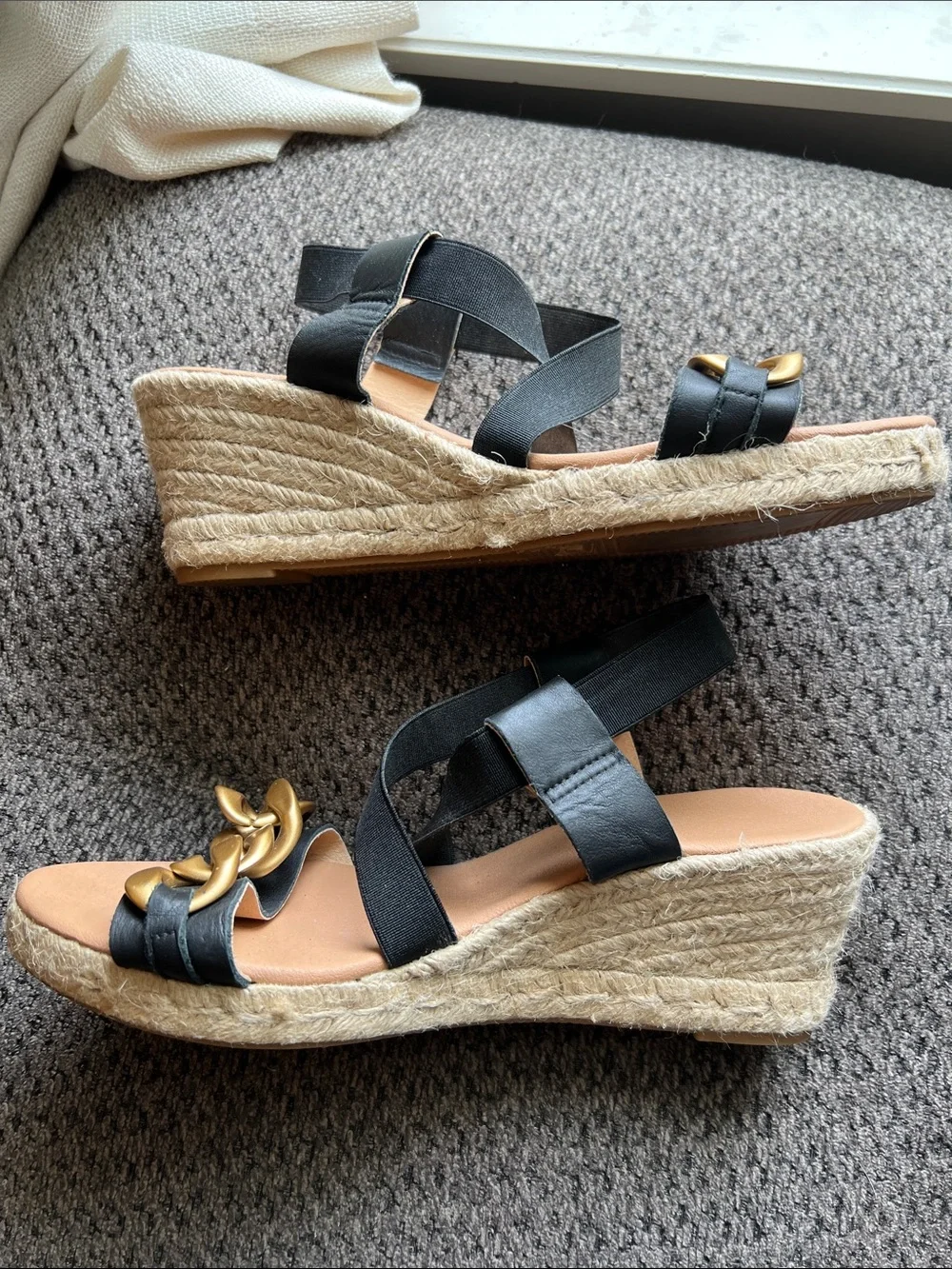 Maypol Black Espadrille Wedge Sandals with Gold Chain Accent Sz 39